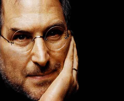Steve Jobs si dimette dall'apple