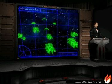 Tipico briefing animato durante il quale il giocatore viene informato abbastanza dettagliatamente sugli obiettivi delle missioni e sulle situazioni tattiche.